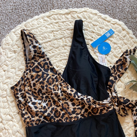 NWT Cupshe one piece leopard swimsuit - Picture 2 of 13